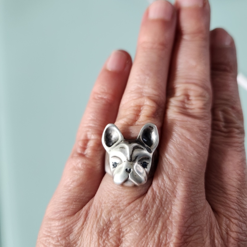 Elina Gleizer Silver Frenchie Ring, Sapphir Eyes, oxydized silver, 6, preloved - Picture 4 of 7